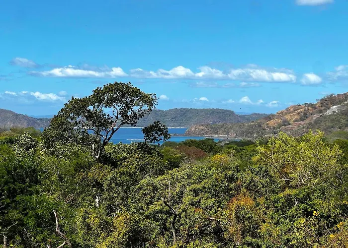 Casa Del Artista 4bed,4 Bath Ocean View Playa Hermosa (Guanacaste)