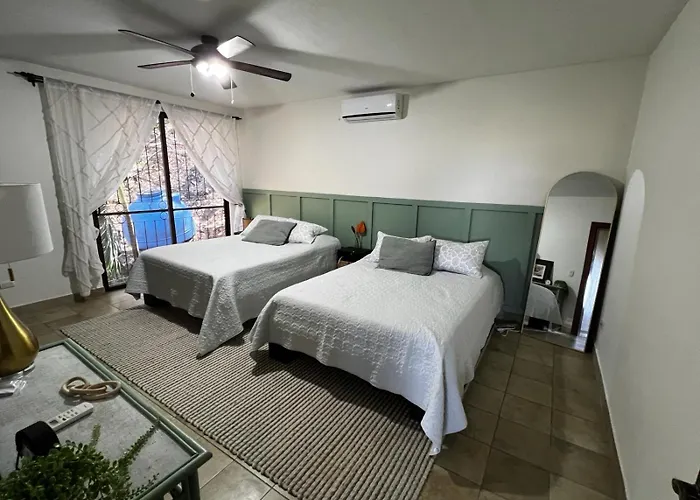 Casa Del Artista 4bed,4 Bath Ocean View Villa *