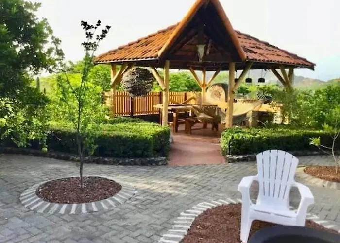 Casa Del Artista 4bed,4 Bath Ocean View Playa Hermosa (Guanacaste)