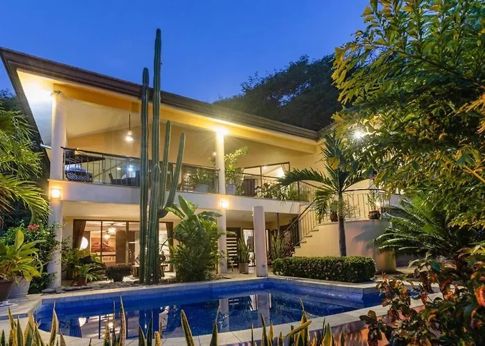 Casa Del Artista 4bed,4 Bath Ocean View Villa Playa Hermosa (Guanacaste)