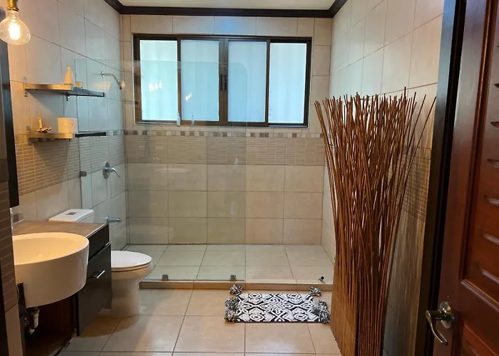 Casa Del Artista 4bed,4 Bath Ocean View Villa