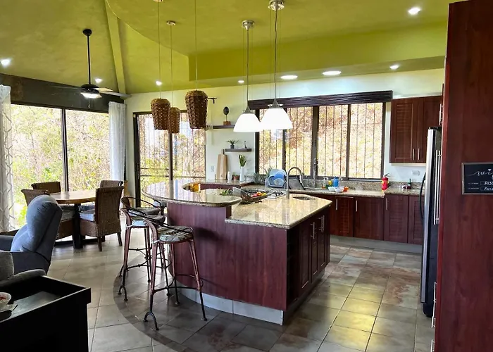 Casa Del Artista 4bed,4 Bath Ocean View Villa Playa Hermosa (Guanacaste)
