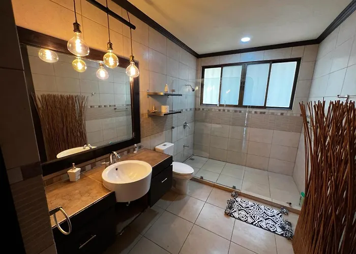 Casa Del Artista 4bed,4 Bath Ocean View Villa